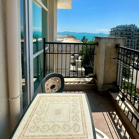 Private In Sunset Apartman